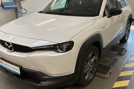 Mazda MX-30 28.785 km 17.950 € Marschacht 21436