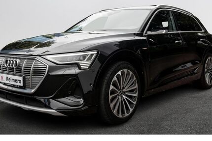 Audi e-tron 71.650 km 32.990 &euro; Hamburg 22457
