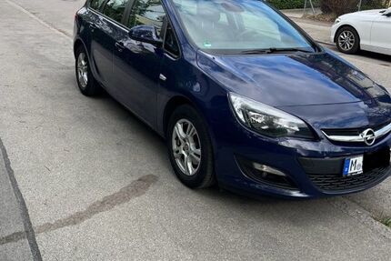 Opel Astra 258.250 km 2.950 € München 81735