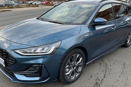 Ford Focus 21.200 km 23.490 &euro; Hessisch Oldendorf 31840