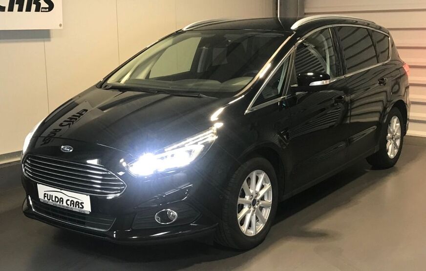 Ford S-Max 123.588 km 15.490 € Künzell 36093