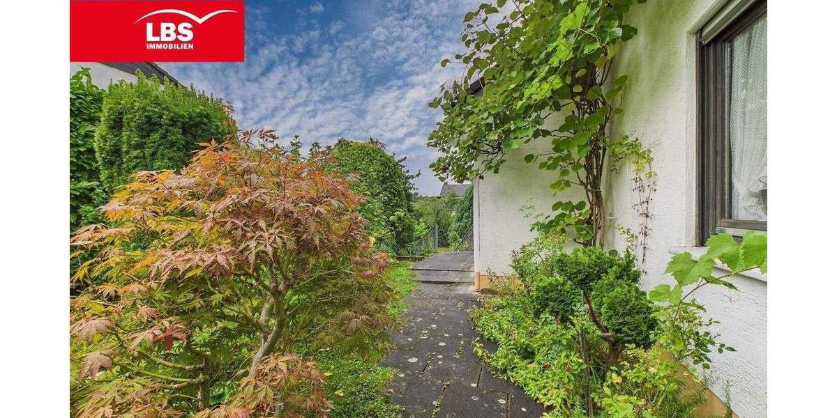 Doppelhaushälfte Bonn Mehlem - 7 Zimmer, 185 m&sup2;, 649.000&euro; | Angebot:24450287