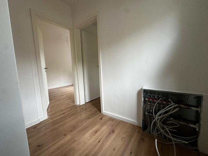 Saniertes Einfamilienhaus in Dortmund-Derne Wärmepumpe FBH zimmer