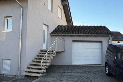 Flexibles Wohnhaus mit großem Garten & Werkstatt-Garage zimmer