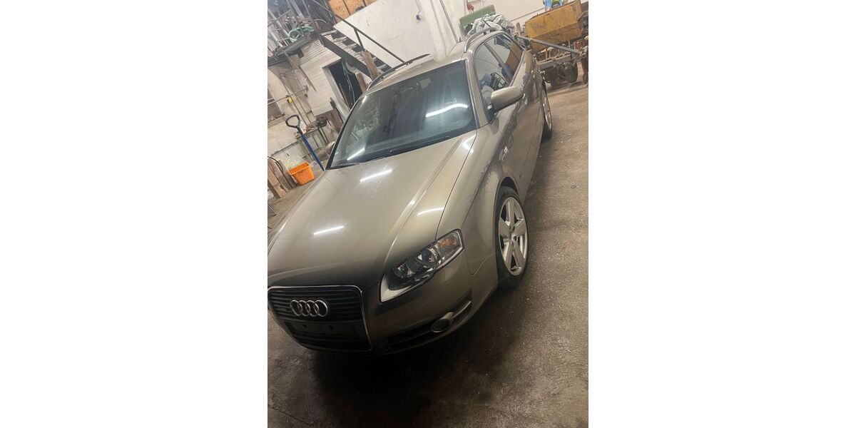 Audi A4 250.550 km 3.500 &euro; Waging am See 83329