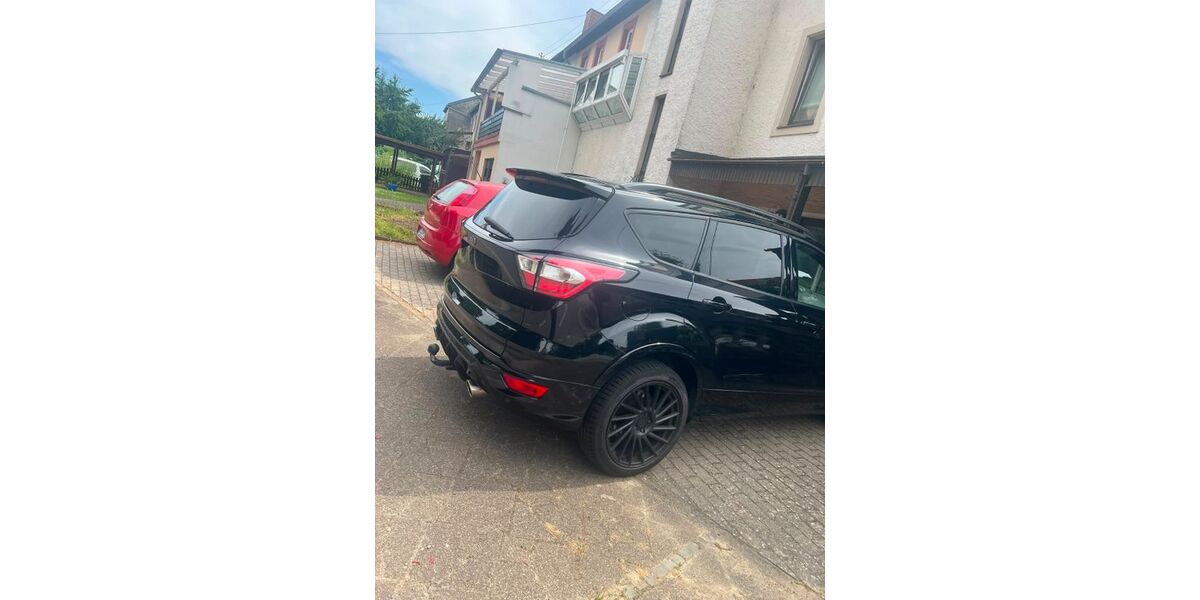 Ford Kuga 240.000 km 11.100 &euro; Dillingen/Saar 66763