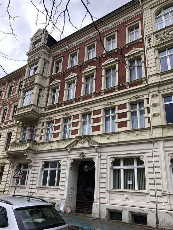 Wohnung zum Mieten in Görlitz 250 € 29.87 m²