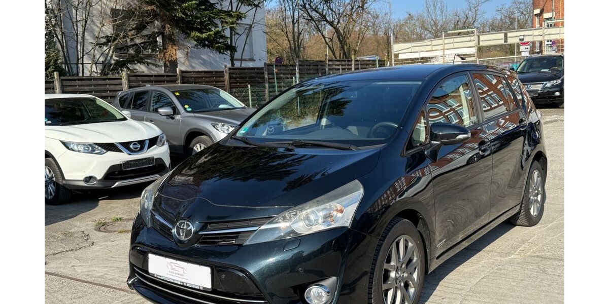 Toyota Verso 165.000 km 7.399 &euro; Frankfurt am Main 60386