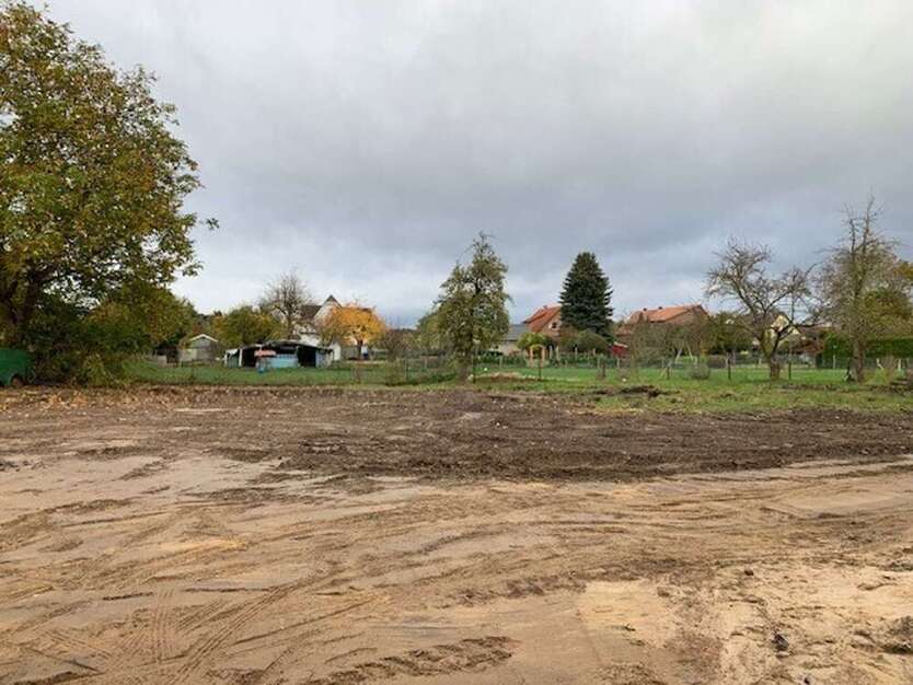 Grundstück zu verkaufen in Gronau (Leine) 66.000 € 550 m² zimmer