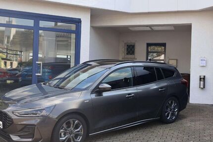 Ford Focus 16.500 km 25.700 &euro; Besigheim 74354