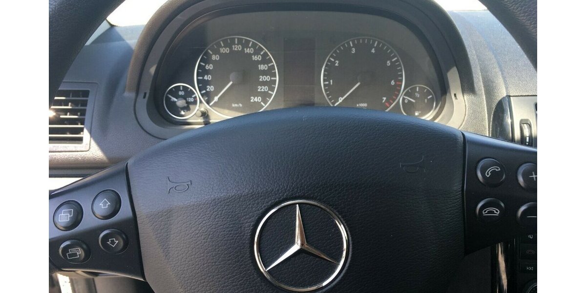 Mercedes-Benz A 150 5-türig ,Klima,Sitzheiz.,Tüv Neu! 138.000 km 6.400 &euro; Himmelkron 95502