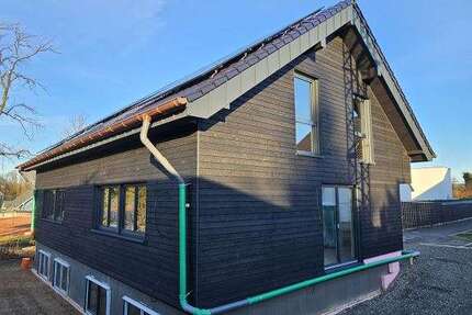 Haus zum Mieten in Siegburg 2.250 € 146 m² 5 zimmer