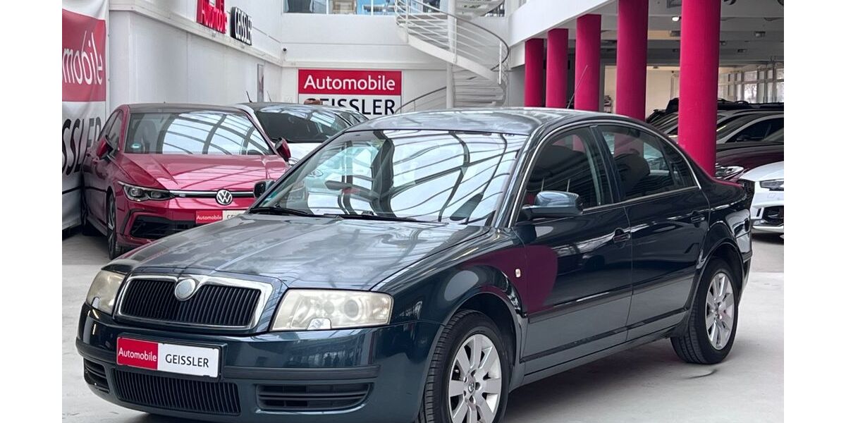Skoda Superb 246.500 km 1.999 € Leipzig 04347