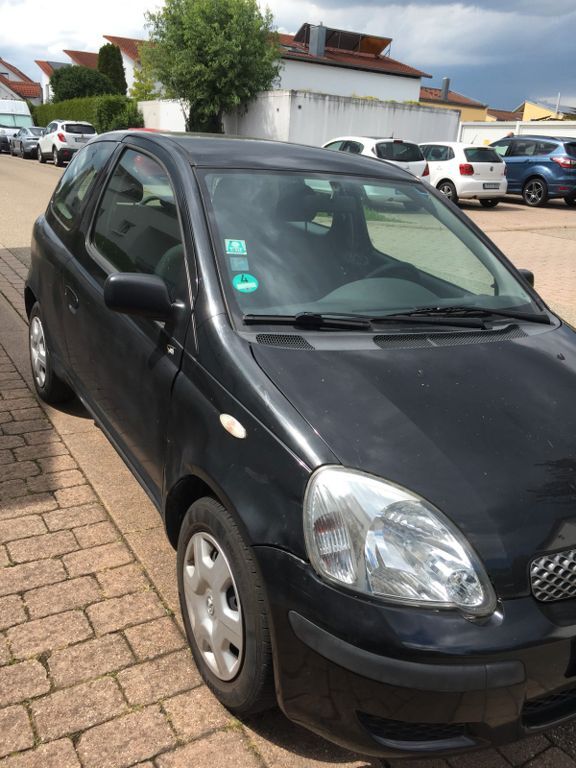 Yaris
