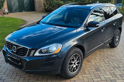 Volvo XC60 262.000 km 7.499 &euro; Emmerich 46446