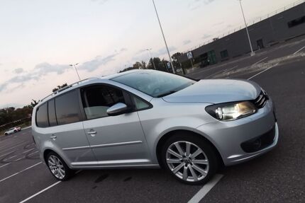 VW Touran 186.000 km 7.500 &euro; Weil am Rhein 79576
