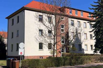 Wohnung Bitterfeld-Wolfen Wolfen - 3 Zimmer, 68 m&sup2;, 70.000&euro; | Angebot:26854411