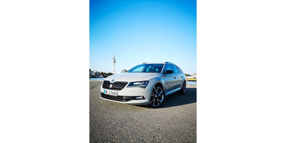 Skoda Superb 178.000 km 18.250 &euro; Bremerhaven 27572