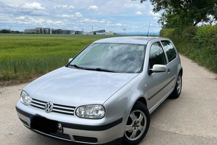 VW Golf 215.000 km 1.190 &euro; Leinfelden-Echterdingen 70771
