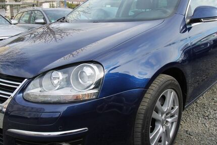 VW Golf 105.000 km 8.880 &euro; Leipzig 04289