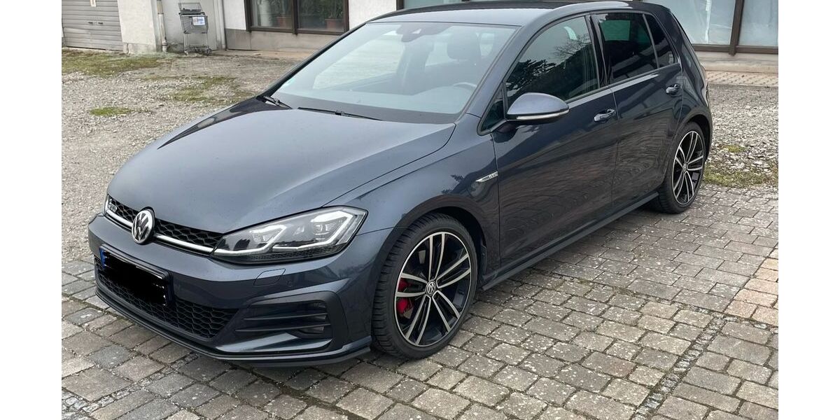 VW Golf 129.452 km 19.499 &euro; Ilshofen 74532