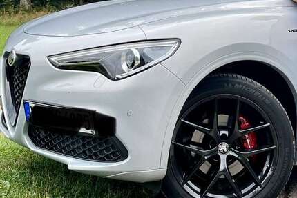 Alfa Romeo Stelvio 75.500 km 32.900 &euro; peterzell 78112