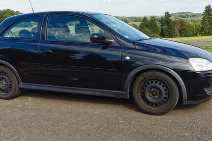 Opel Corsa 157.700 km 2.200 &euro; Waldbröl 51545
