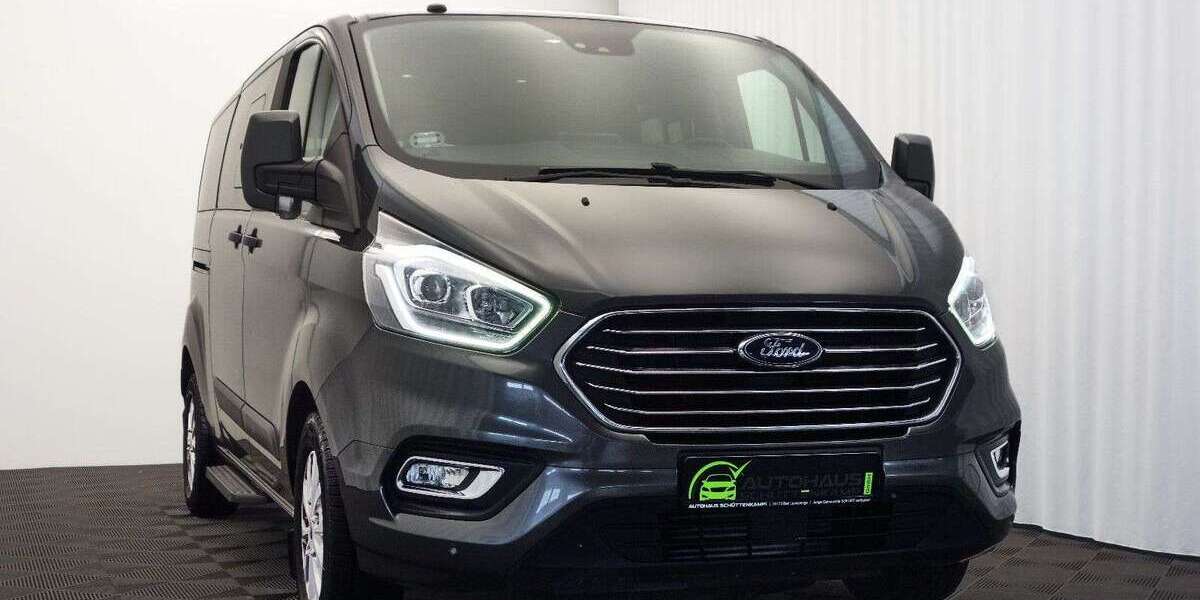 Ford Tourneo Custom 144.900 km 24.850 &euro; Bad Lippspringe 33175