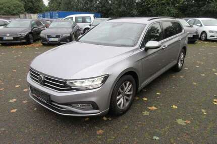 VW Passat Variant Business 2.0 TDI DSG NAVI AHK ACC L