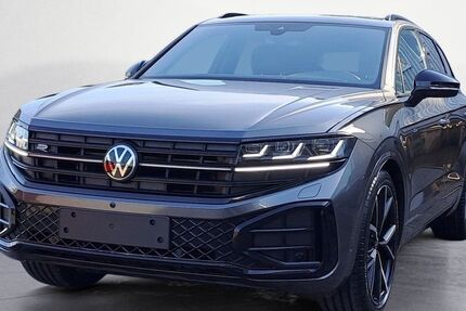 VW Touareg 2.450 km 92.445 &euro; Bühl 77815