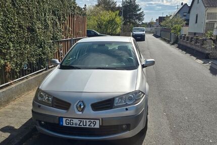 Renault Megane 81.000 km 3.750 &euro; Groß-Gerau 64521
