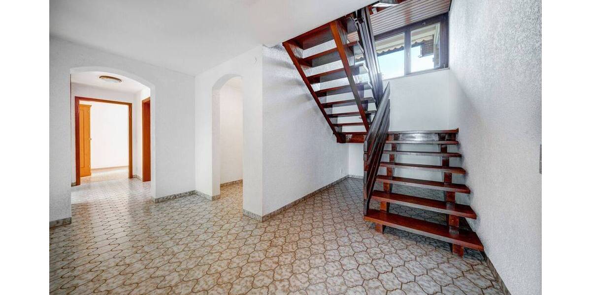 Einfamilienhaus Engen - 1 Zimmer, 274 m&sup2;, 775.000&euro; | Angebot:26204806