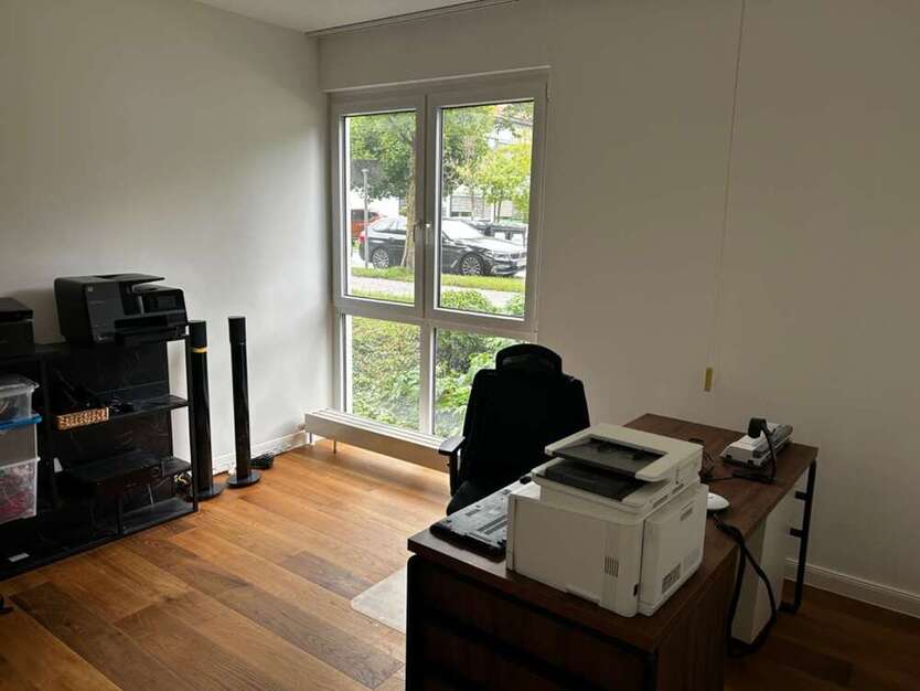 Büro in Oberhaching 600 € 24 m²