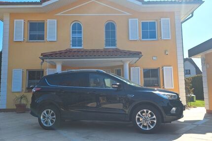 Ford Kuga 59.800 km 13.971 &euro; Ahrensfelde 16356