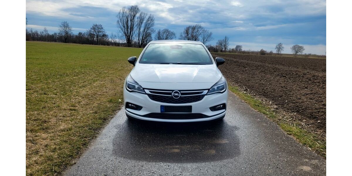 Opel Astra 60.000 km 12.600 &euro; Wörth an der Donau 93086