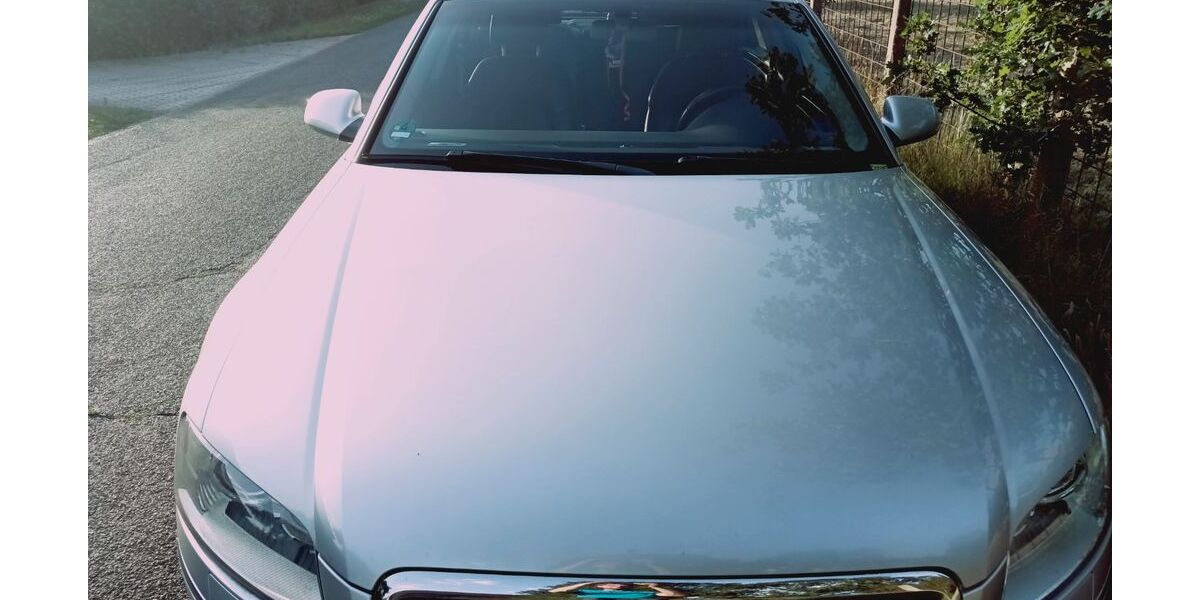 Audi A8 159.000 km 9.555 &euro; Gnarrenburg 27442