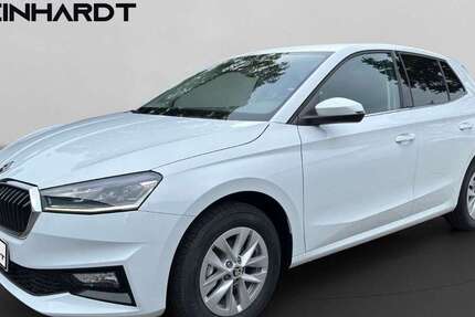 Skoda Fabia 3.000 km 18.800 &euro; Leuna OT Wölkau 06237