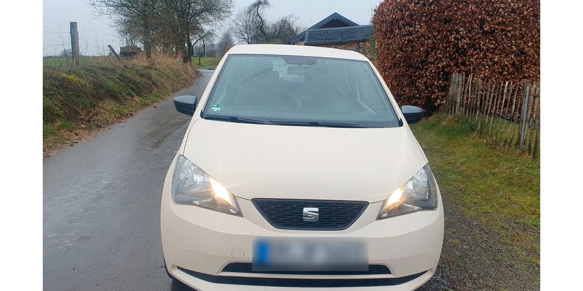 Seat Mii 61.000 km 7.499 &euro; Wipperfürth 51688