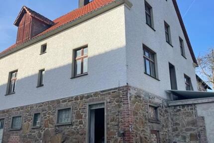 Haus Brilon - 7 Zimmer, 139 m&sup2;, 95.000&euro; | Angebot:26196074