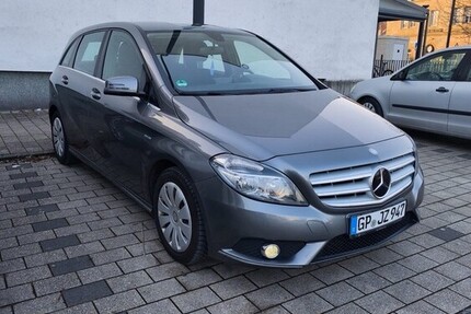 Mercedes-Benz B 180 253.000 km 5.900 € Süßen 73079