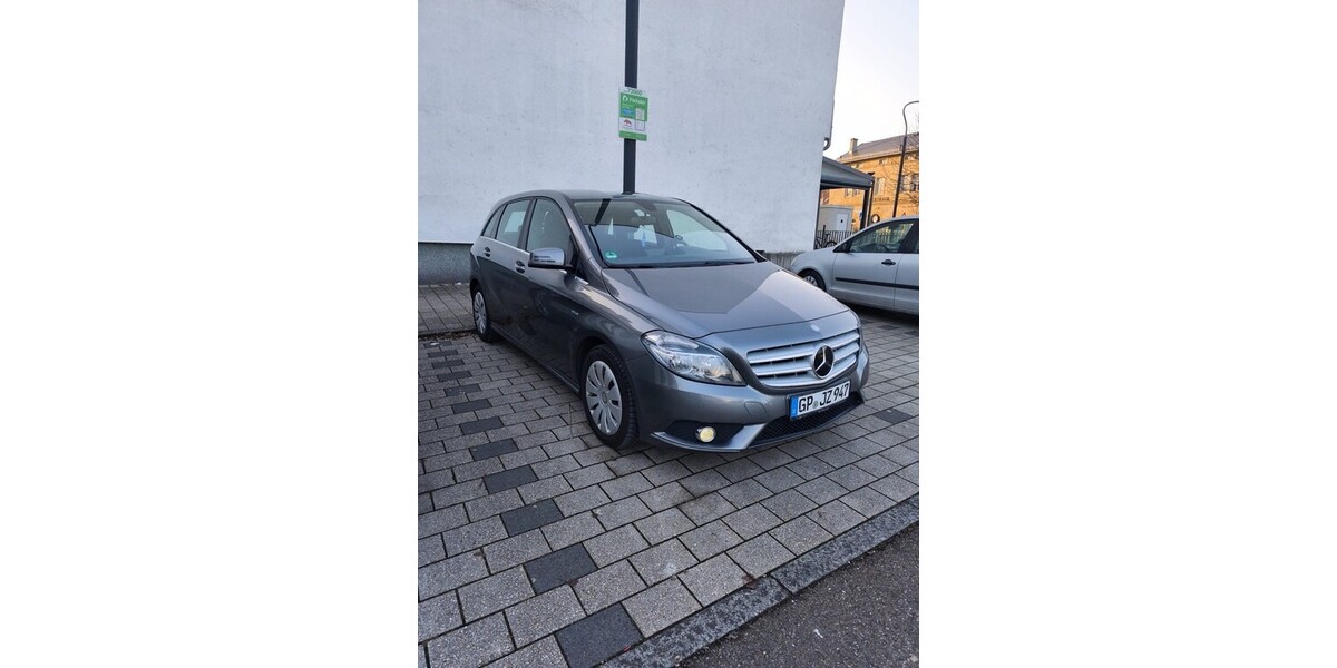 Mercedes-Benz B 180 253.000 km 5.900 &euro; Süßen 73079