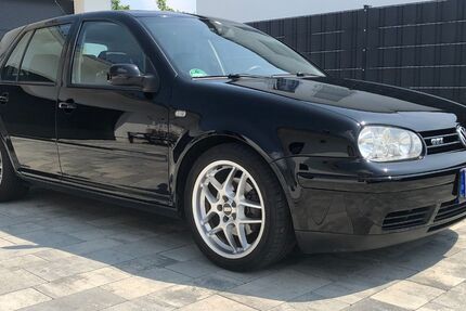 VW Golf 307.000 km 4.999 &euro; Bamberg 96052