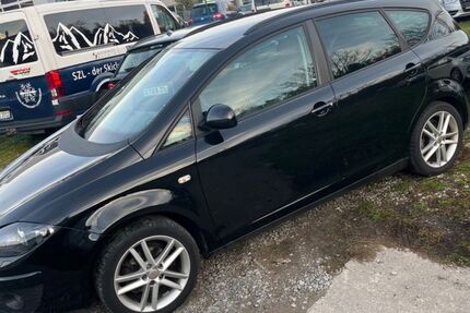Seat Altea 171.000 km 4.390 &euro; Ludwigsburg 71642