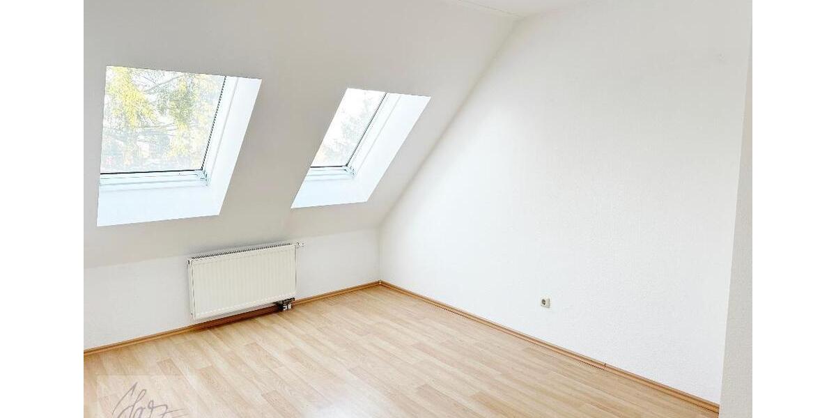 Etagenwohnung Riesa Canitz - 3 Zimmer, 74 m&sup2;, 600&euro; | Angebot:26400680