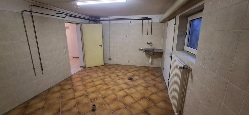 Mehrfamilienhaus, Wohnhaus Andernach - 5 Zimmer, 240 m&sup2;, 480.000&euro; | Angebot:24816522