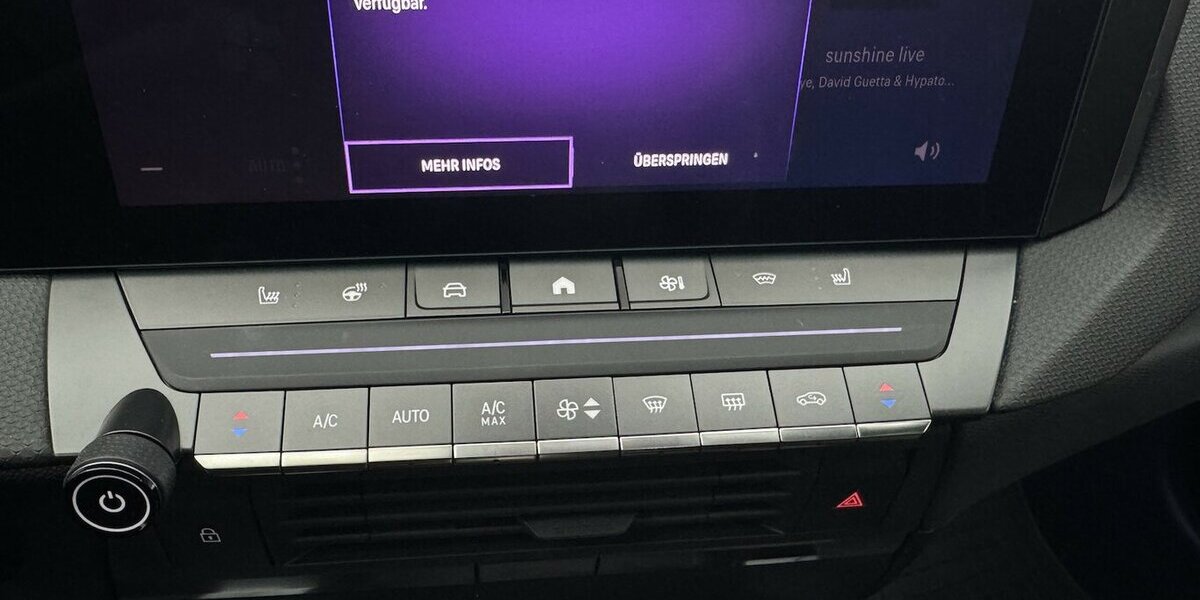 Opel Astra GS 130 Ultimate Full LED 360° Cam Panorama 40.200 km 23.350 &euro; Lich 35423