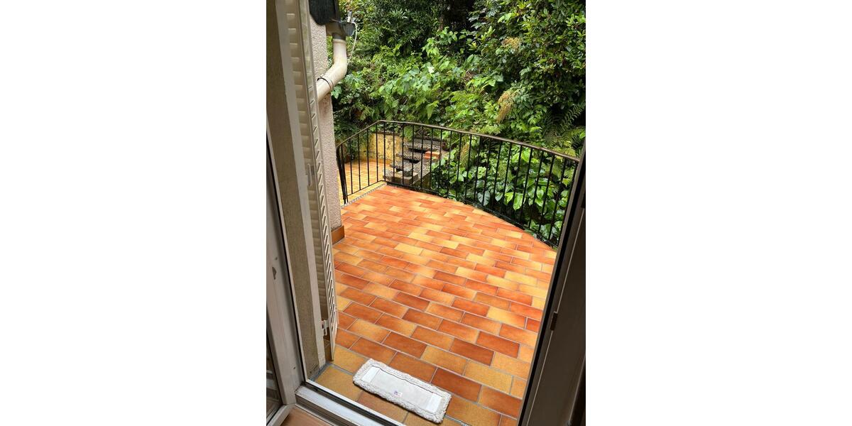 Etagenwohnung Saarbrücken St. Arnual - 4 Zimmer, 98 m&sup2;, 195.000&euro; | Angebot:27126705