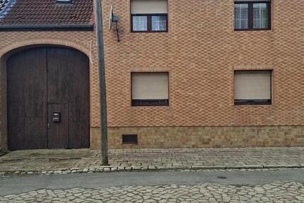 Haus Staßfurt Atzendorf - 6 Zimmer, 130 m&sup2;, 150.000&euro; | Angebot:26929630