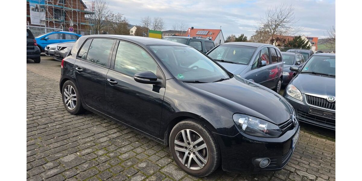VW Golf 132.000 km 5.500 &euro; Randersacker 97236