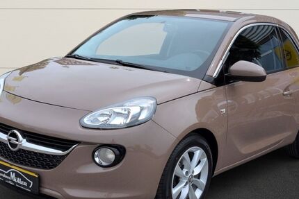 Opel Adam 85.125 km 8.745 &euro; Gnarrenburg 27442